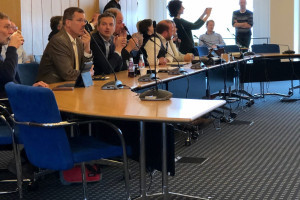 Informateur presenteert advies, vorming nieuwe coalitie gaat verder met PvdA, VVD, CDA,GroenLinks en ChristenUnie-SGP