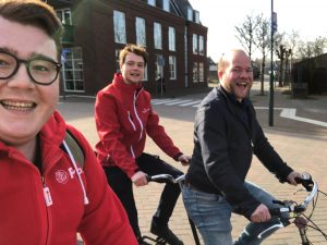 https://gelderland.pvda.nl/nieuws/zeker-zijn-van-snel-van-a-naar-b-lodewijk-asscher-fiets-voor-betere-maaslijn/
